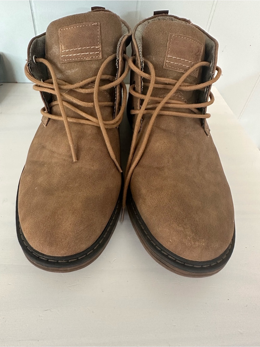 Men's Suede Chukka Boots in Tan — Lace-Up Casual Boots Size 10 - Picture 5 of 7